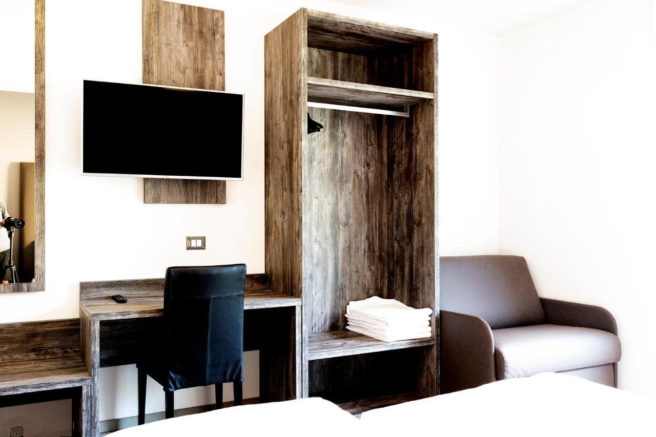 Roma Ariston 7 Apartment Bolzano Bagian luar foto