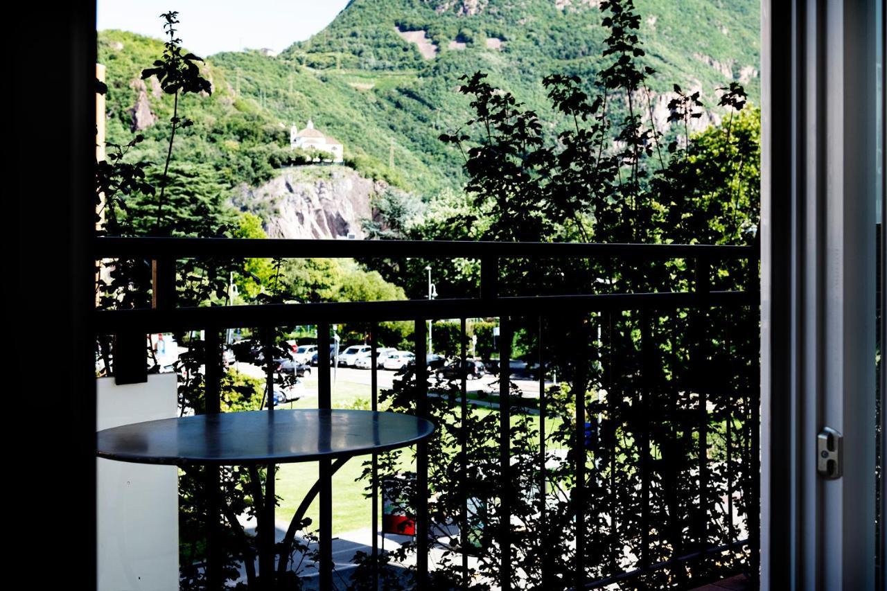 Roma Ariston 7 Apartment Bolzano Bagian luar foto